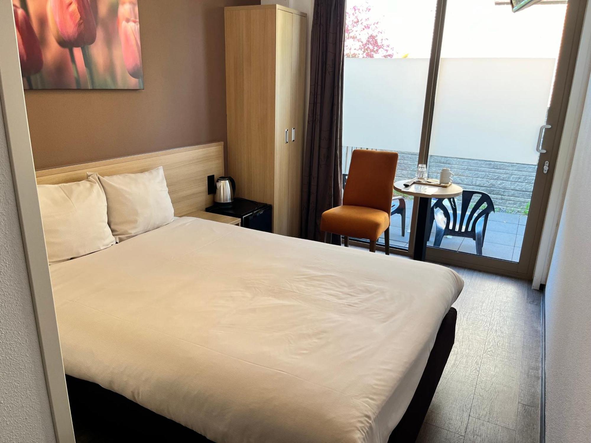 קלאנטסהוך Hotel Het Zwaantje מראה חיצוני תמונה
